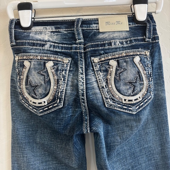 Miss Me Women's Horseshoe Pocket Bootcut Jeans, Size24, mid-rise, western - Picture 2 of 10